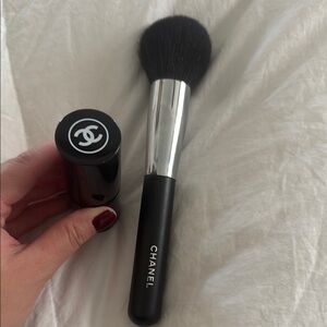Bundle of Chanel Kabuki & powder brush